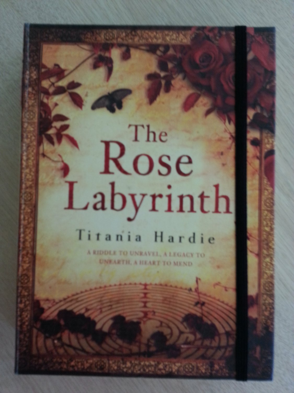 THE ROSE LABYRINTH - Titania Hardie - PART THRILLER, PART HISTORICAL NOVEL, PART TREASURE HUNT!