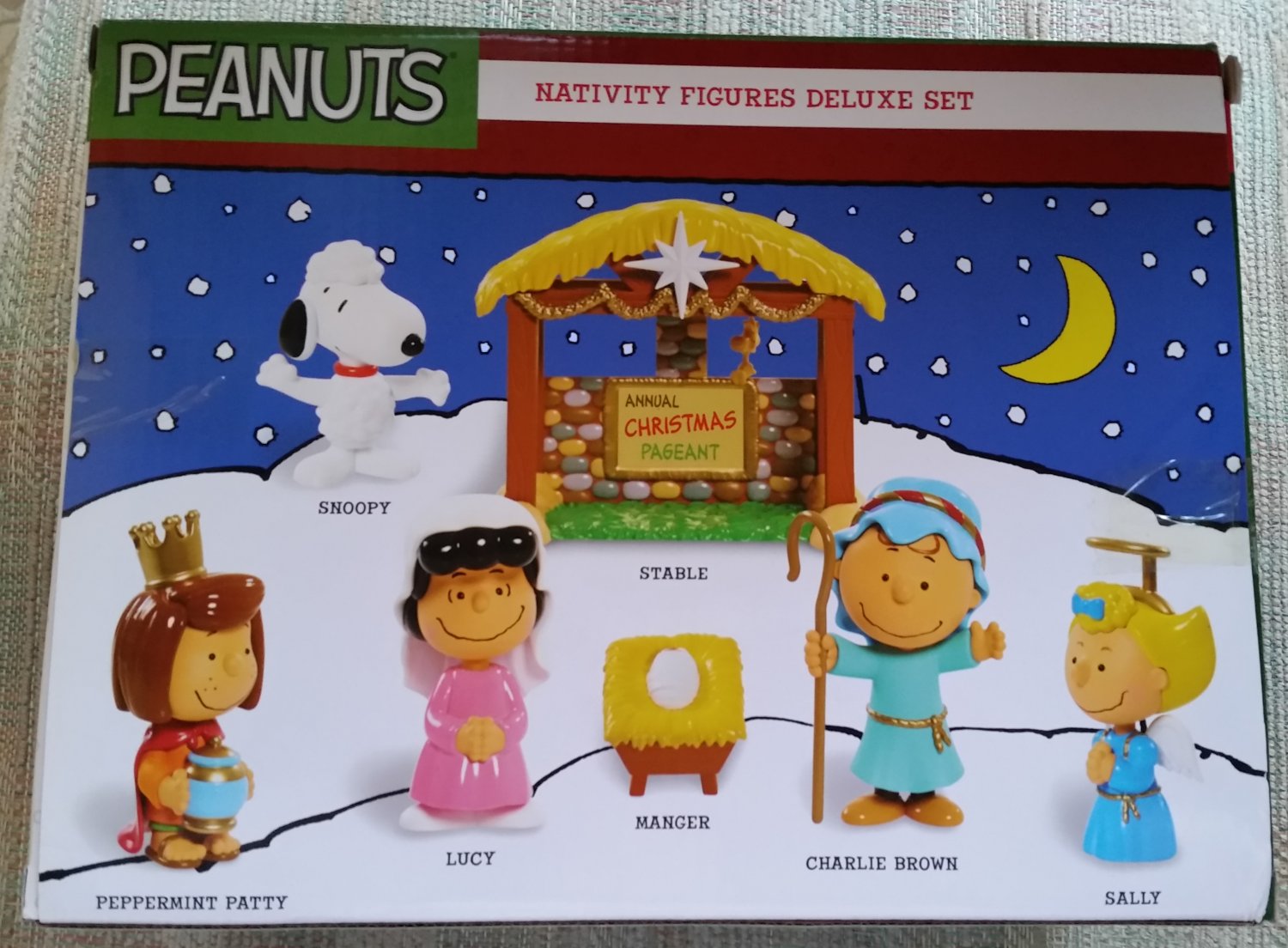 Peanuts Nativity Deluxe Figure Set Charlie Brown Snoopy Sally Lucy Peppermint Patty