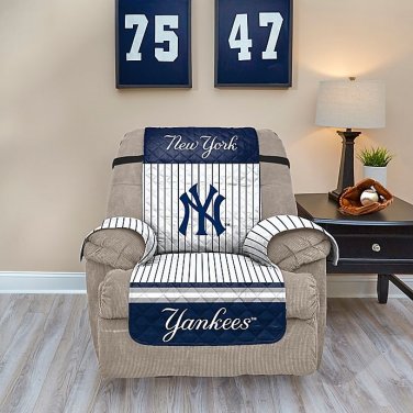 MLB New York Yankees Recliner Protector - Fits most recliners up to 34" wide!!