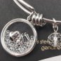 Peanuts Snoopy 'Merry & Bright' Present Crystal Shaker Adjustable Bangle Bracelet!