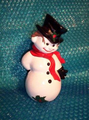 SNOWMAN FIGURINE stk#(198)A24