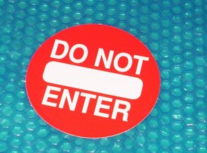 Automatic Door "Do Not Enter" Label (812)