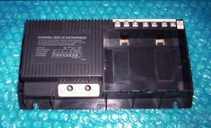MOORE-O-MATIC garage opener CONTROL BOARD AAE00380   stk#(160)A31