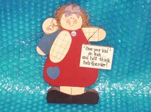 Momma's  Rule  hanging plaque           stk#(850)