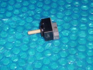 KENMORE WASHER TEMP SWITCH 3348351 stk#(1620)