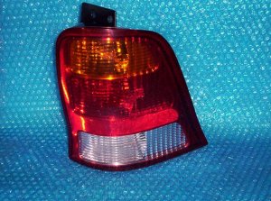 Ford Windstar  Tail Light - 2000 RH OEM# XF22-13B504-A   stk#(1715)