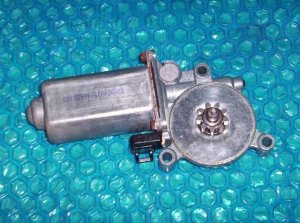 Buick LeSabre Power Window Motor  16620170     stk#(1727)