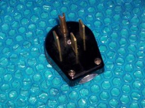 Eagle  4 wire plug  stk#(1874)