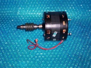 RAYNOR FLTSTR garage opener Motor   stk#(1895)