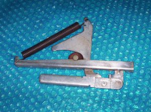 Magic Chef Stove  Oven Hinge assembly   P/N:7106P055-60      stk#(2546)