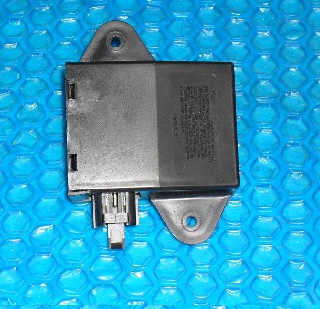 Mopar Keyless Entry Receiver MODULE p/n 04686473AB stk(3001)
