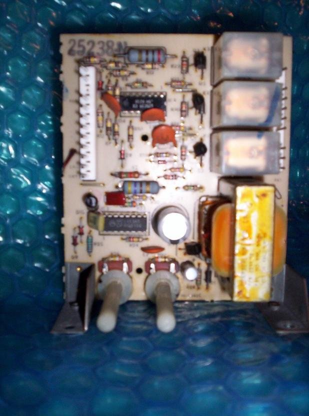 SEARS garage door opener control board 14PC242D (1179a)