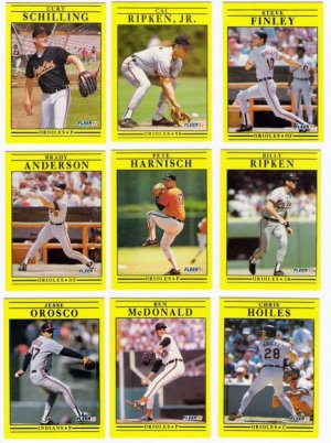 1991 Fleer Baltimore Orioles Team Set-32 Cards