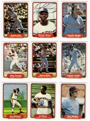 1982 Fleer Texas Rangers Team Set-22 Cards