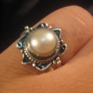 925 Silver Fresh Water Pearl Ring Nepal size 5.5. A 925 Silver Fresh Water Pearl Ring Nepal size 5.5. A