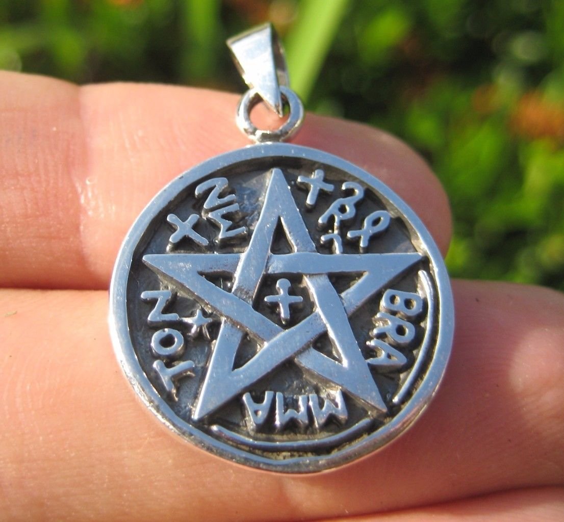 925 Sterling Silver Wicca Pentagram Pendant Necklace A42