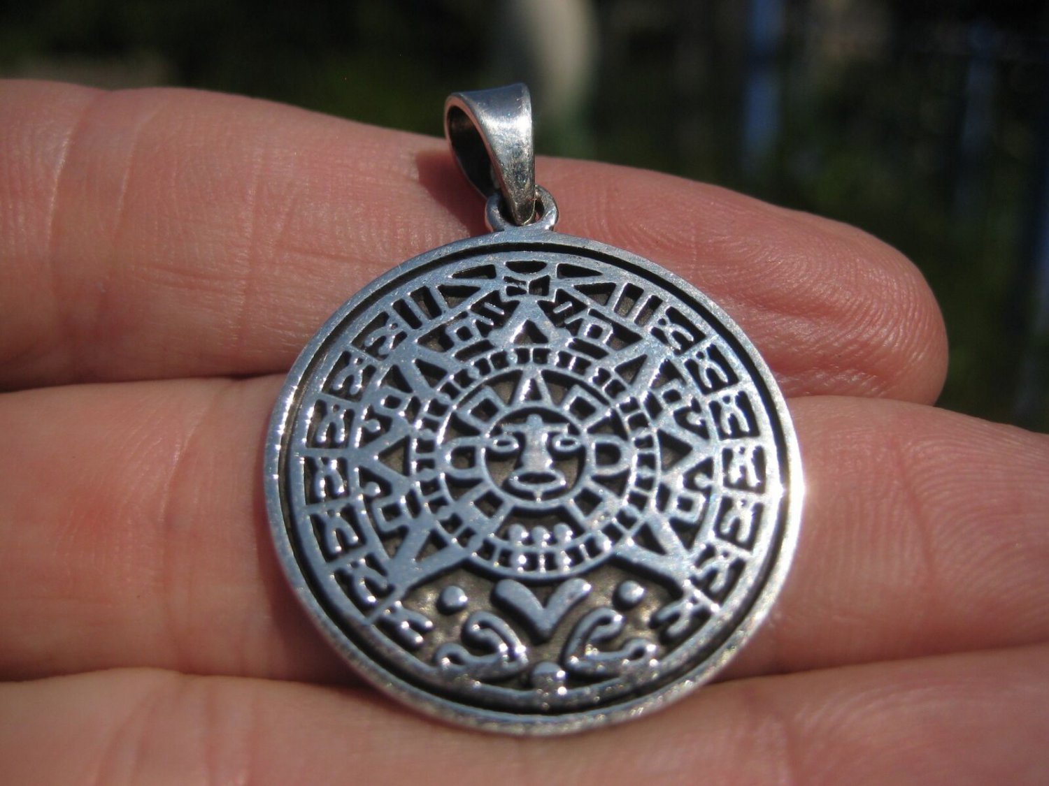 925 Sterling Silver Maya Mayan Calendar Mexico Pendant Necklace A20