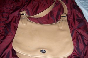 Vintage Coach Bag&acirc;��