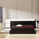 Gamma Wenge and White Finish Two-Tone Modern King Size Bedroom Set