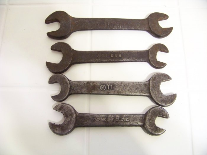 4 open end wrenches Ford Fairmount Moore unknown