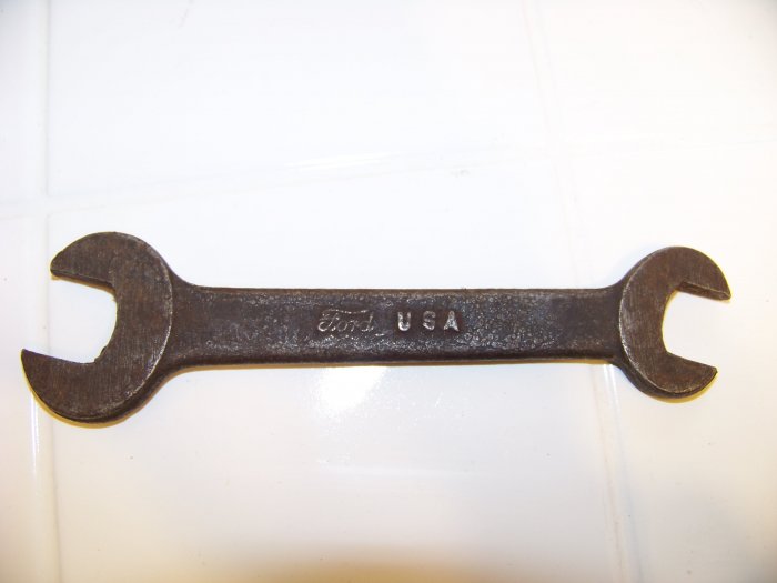 4 open end wrenches Ford Fairmount Moore unknown