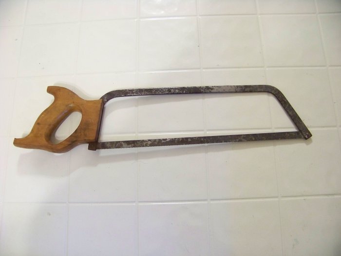 vintage Goodell Pratt meat saw No.83