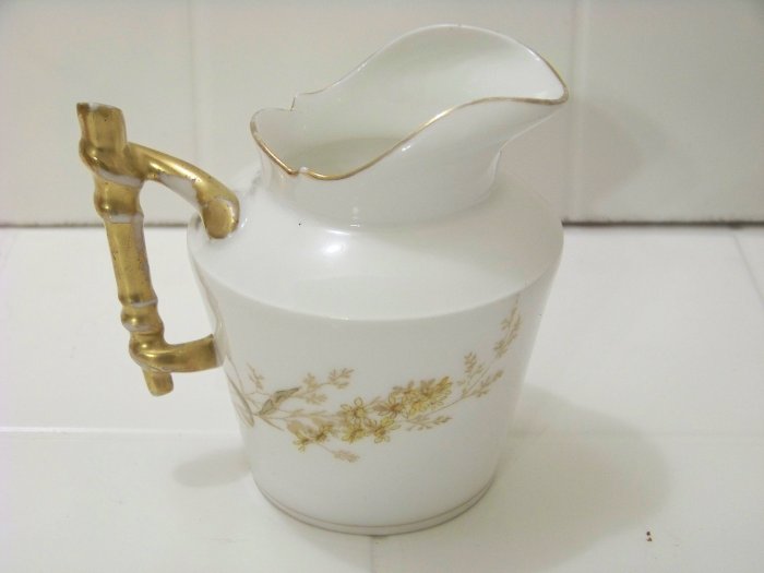 ch fields haviland Limoges creamer vintage CFH GDM gold trim