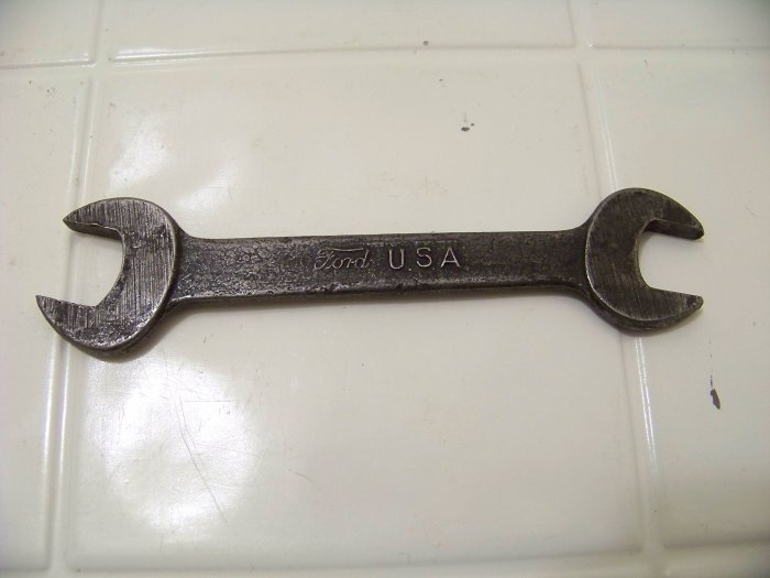 Ford adjustable wrench m #5