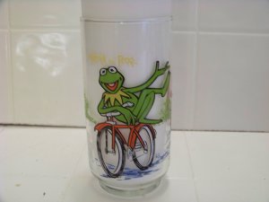 The great Muppet caper featuring Kermit the frog 1981 McDonald's promotional glass
