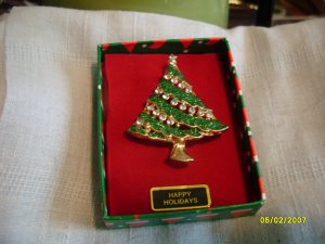 Holiday Pin