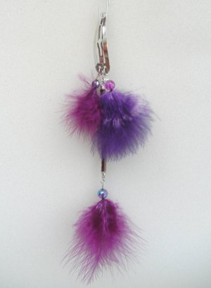 B- Colored feathered barrett, medium
