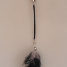 B- Guinea /black feather, 8"