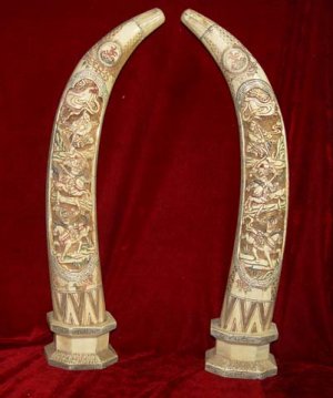 Nice Old Bone Art Handicraft Action Design Pair Tooth