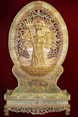Old Bone Art Handicraft wizardly Thousand Hand Kwan-yin Figure 31.5"