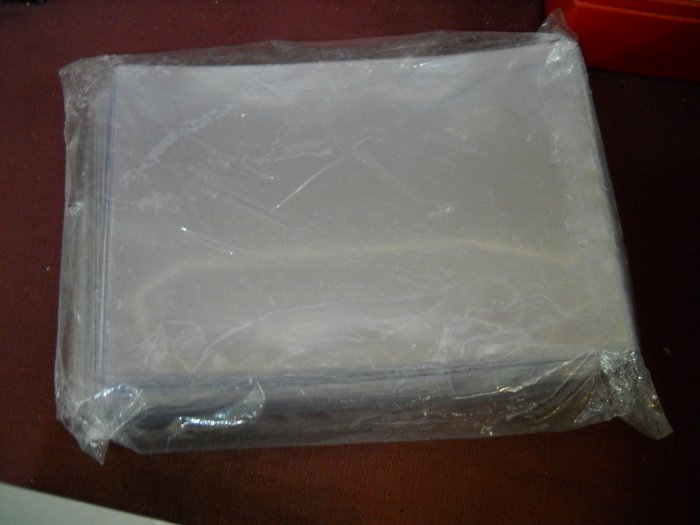 Currency Holder, Plastic, Holds large World. 10 each