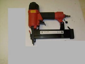 1-1/2" 18 Gauge 1/4" Narrow Crown Stapler