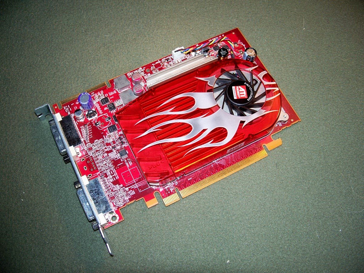 Видеокарта 2600 xt. ATI 2600xt. Hd2600xt gddr3. ATI Radeon HD 2600 XT 256 МБ. PCI-E Radeon 2600 Pro 256mb.