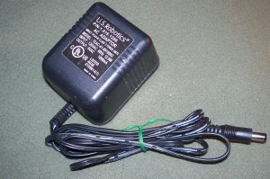 US ROBOTICS TEAC-41-091000U ADAPTER 9VAC 1A POWER SUPPLY
