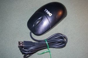Dell OX7636 3 Button USB scroll Mouse M UK DEL3