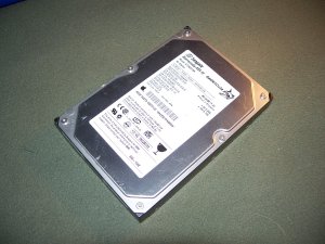 Seagate ST340016A Barracuda 7200RPM 40GB IDE Hard Drive
