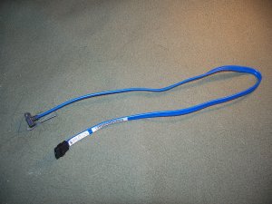 Dell 0M8865 Blue SATA CABLE SERIAL ATA 90&Acirc;&deg; Right angle