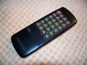 US ELECTRONICS USV82 REMOTE CONTROL PROGRAMMABLE