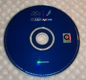 MACROMEDIA FLASH MX WINDOWS SOFTWARE ZFLWIN60CD *MINT* WITH S/N