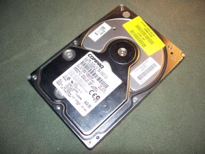 Compaq IBM 4.3Gb WIDE ULTRA SCSI-3 HARD DRIVE 339506-B21 DDRS-34560