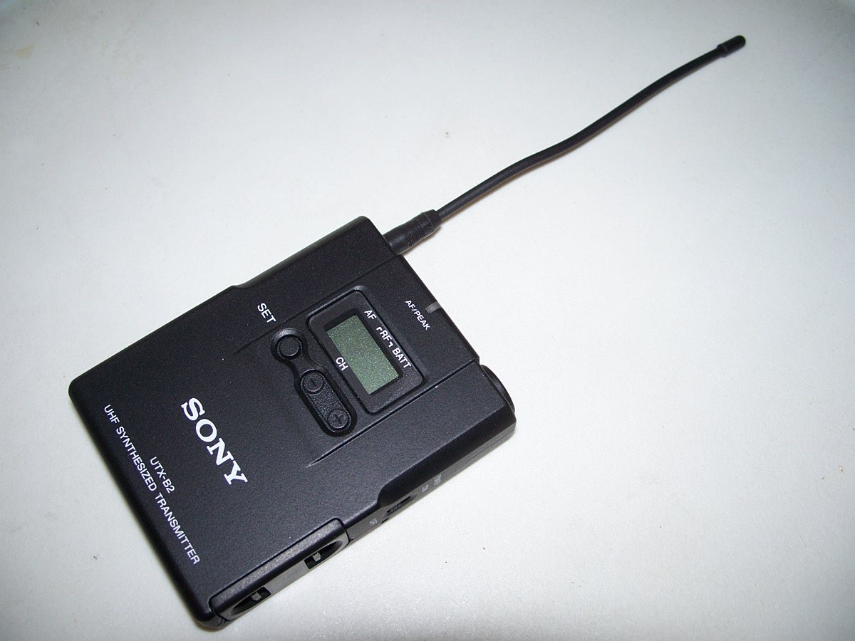 Sony UTX-B2 Bodypack Transmitter for UWP Series Wireless Microphone Systems