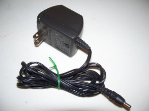 Nokia ACP-7U 3.7VDC - 0.35A wall/travel phone charger
