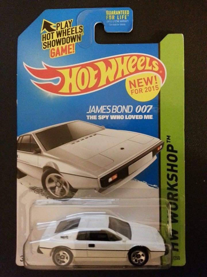 James Bond's Lotus Esprit S1 by Hot Wheels 219/250