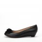 flower decor  round-toe wedge heel shoe in black