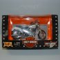 Harley-Davidson 2002 FXDL Dyna Low Rider1:18 Die-Cast Replica