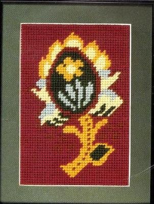 RARE CLASSICAL ART PINEAPPLE COUNTED NEEDLEPOINT TAPESTRY KIT